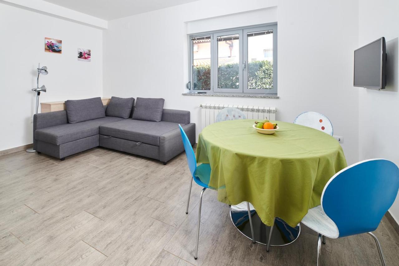אומאג Apartments Ferlin מראה חיצוני תמונה