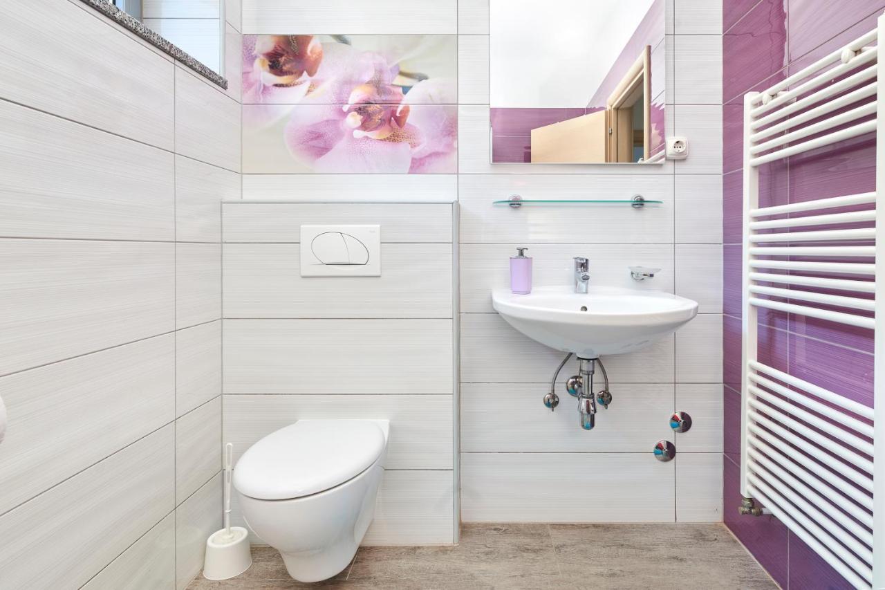 אומאג Apartments Ferlin מראה חיצוני תמונה
