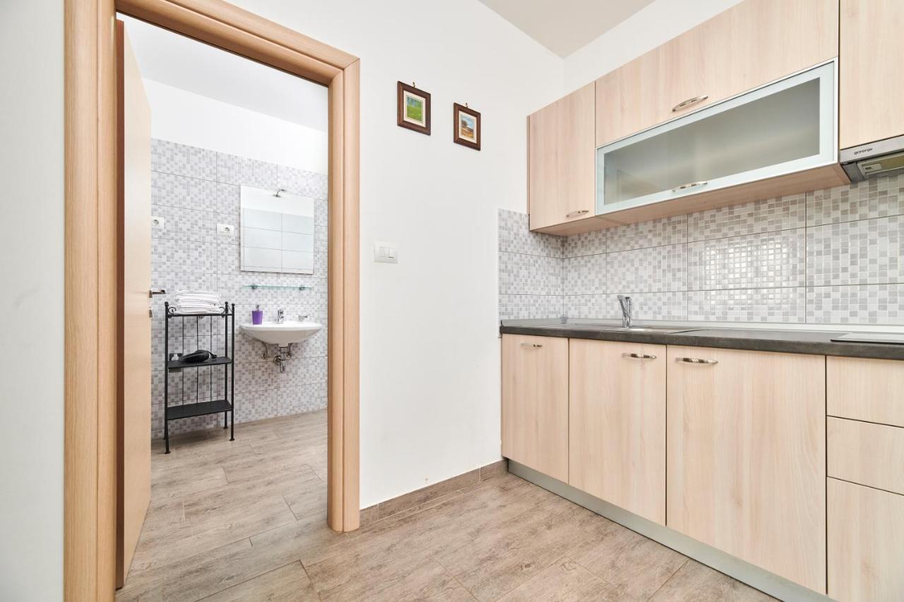 אומאג Apartments Ferlin מראה חיצוני תמונה