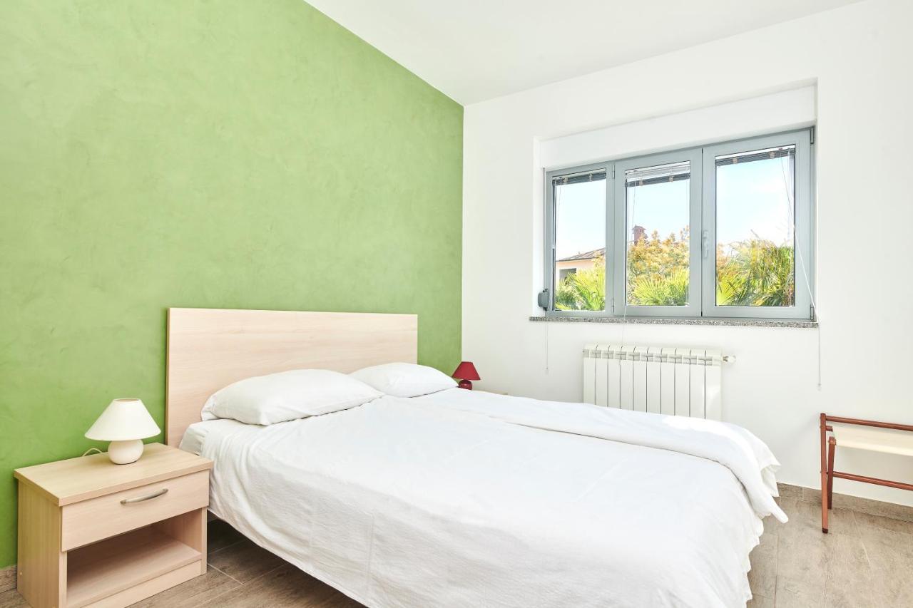 אומאג Apartments Ferlin מראה חיצוני תמונה